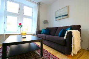 Comfortable Apartment in lively West End